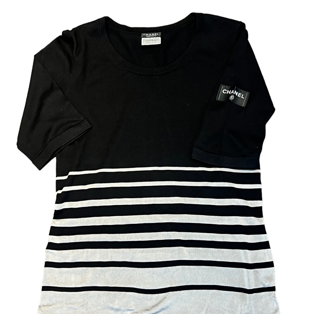 Chanel uniform crewneck sweater top